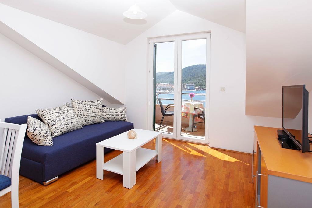 Apartments Vala Vela Luka Extérieur photo