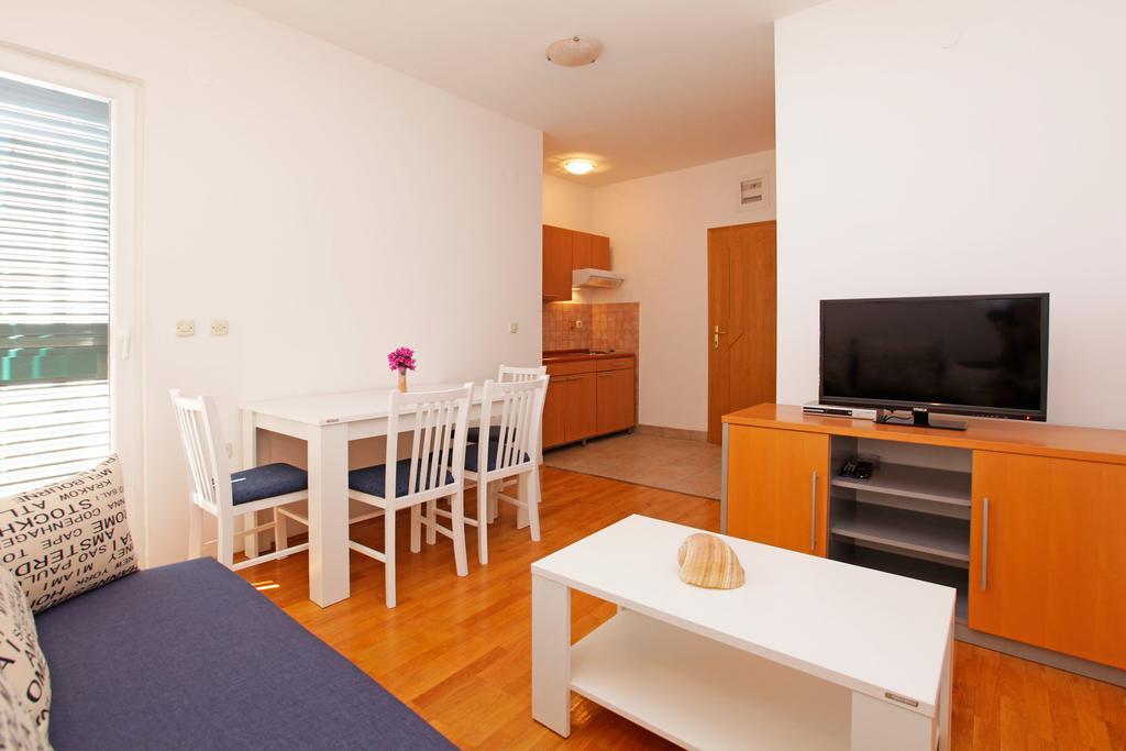 Apartments Vala Vela Luka Extérieur photo